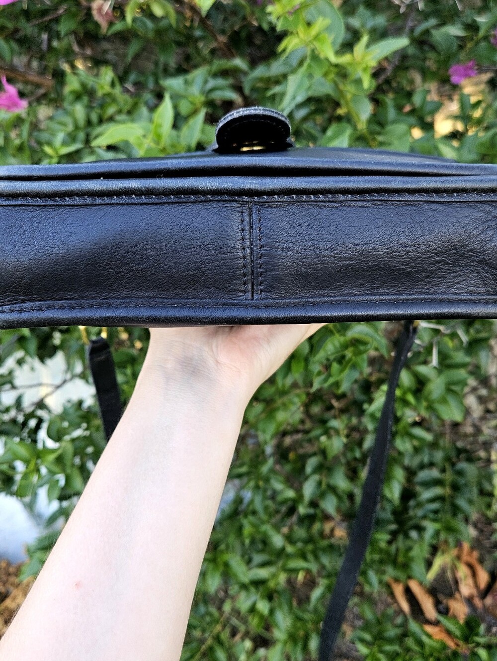 Vintage Coach Station Bag 5130 Black Leather Crossbody USA Pre 1994 - Picture 5 of 13